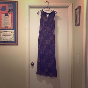 A long light and dark brown dress
